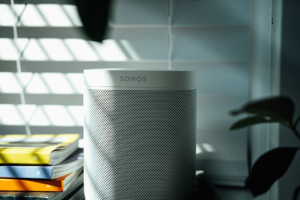 Sonos Smart Speaker vs Google Home